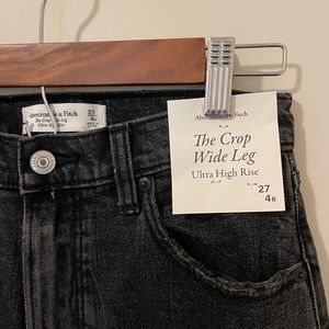 The Crop Wide Leg Abercrombie and Fitch
